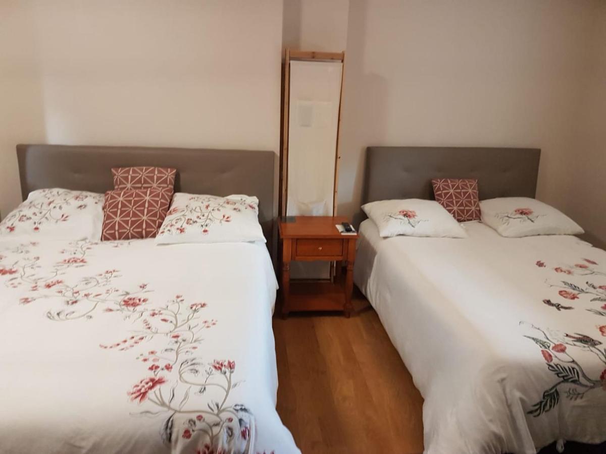 Bed & Breakfast Hameau Des Essarts