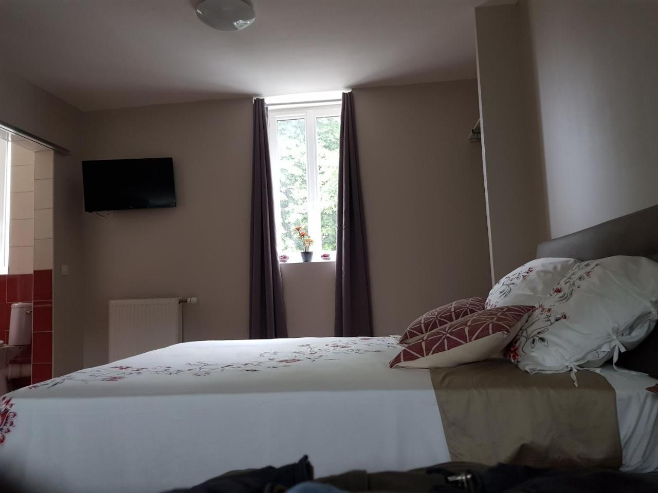 Bed & Breakfast Hameau Des Essarts